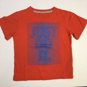 Boys Nike just do it crew neck tee orange size 7